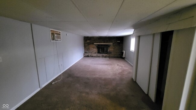 Building Photo - 4940 Leone Dr