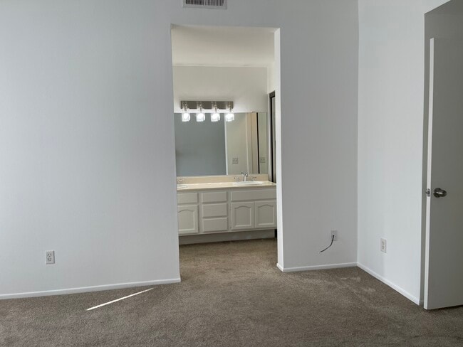 Building Photo - 13279 Kibbings Rd