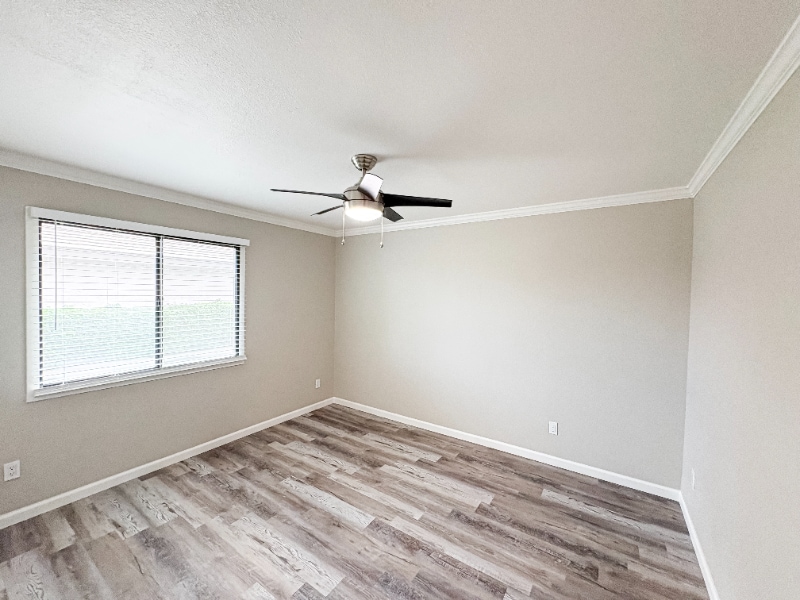 Building Photo - 515 E Dunbar Dr