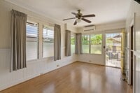 Building Photo - 3-bedroom, 2-bath single-family home with a covered porch and parking. Ideally located near Diamo...
