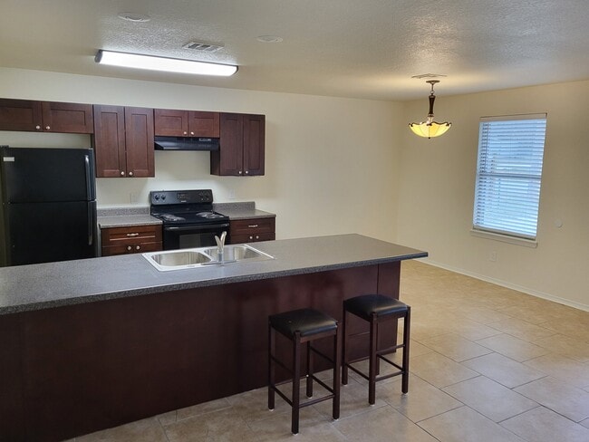 Building Photo - 1107 Hailey St