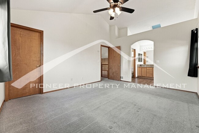 Building Photo - 18834 E Prentice Dr