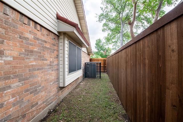 Building Photo - 4216 Wayfaring St