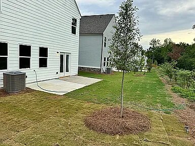 Building Photo - 49 Shelter Ln E