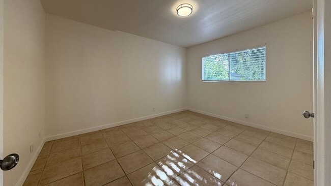 Building Photo - 12704 California St