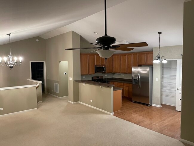 Building Photo - 2440 Emily Ln