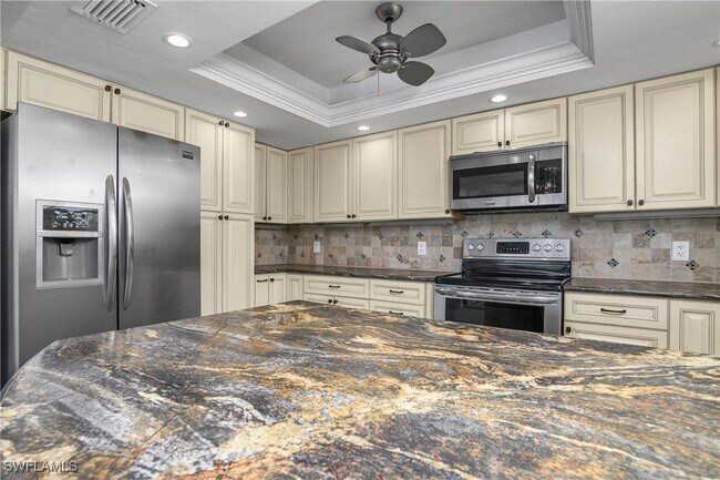 Building Photo - 95 Georgetown Blvd