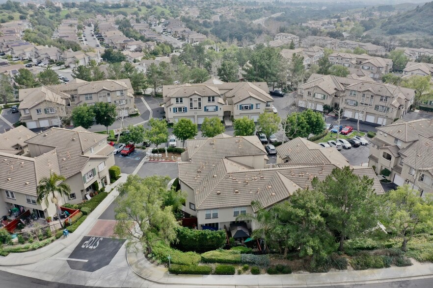Building Photo - 83 White Sands