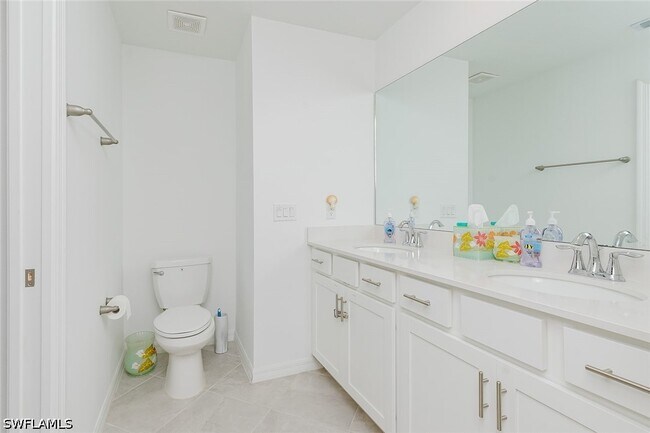 Building Photo - 5445 Double Eagle Cir