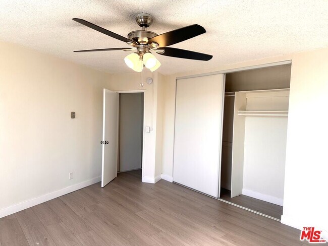 Building Photo - 601 Coeur D Alene Ave