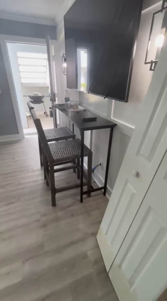 Building Photo - 4127 Dolphin Dr