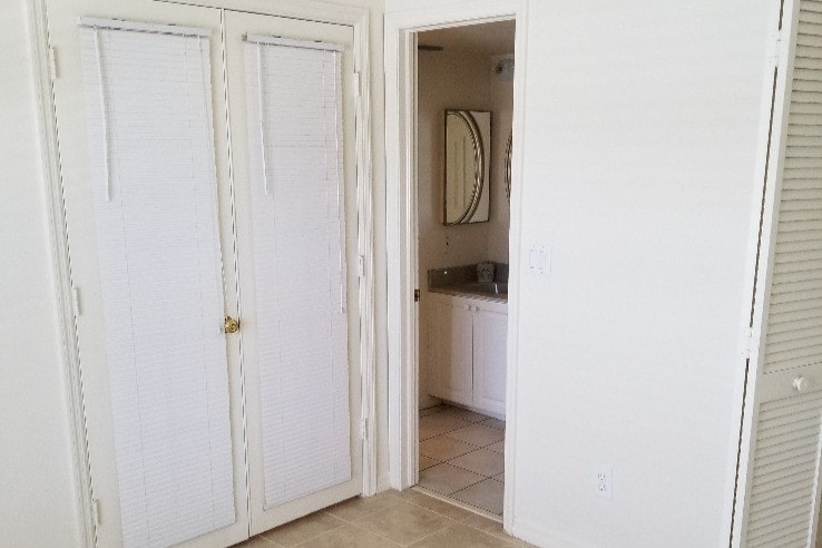 Building Photo - 1385 Mainsail Dr