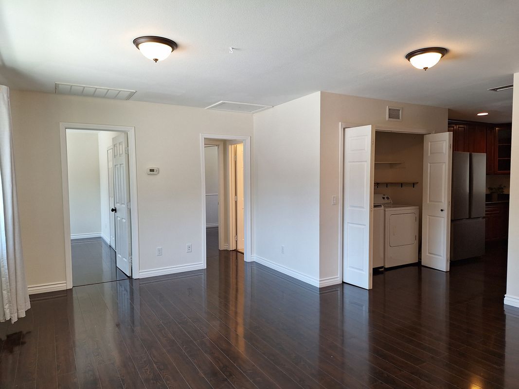 Building Photo - 2541 Gardi St