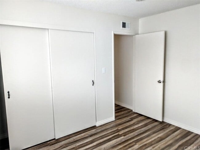 Building Photo - 34042 Alcazar Dr