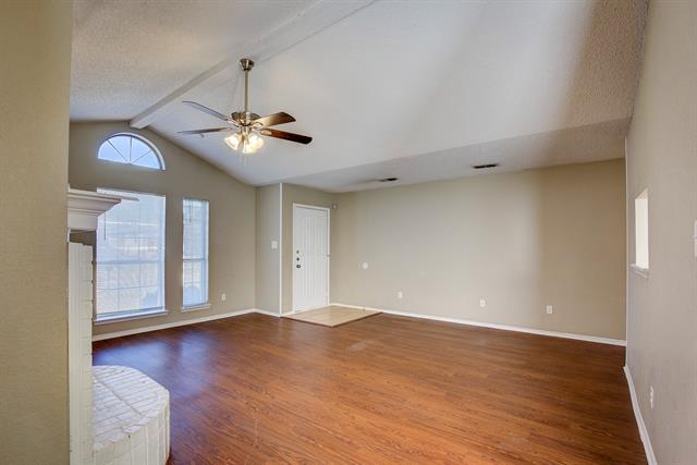 Building Photo - 8108 Spruce Valley Dr