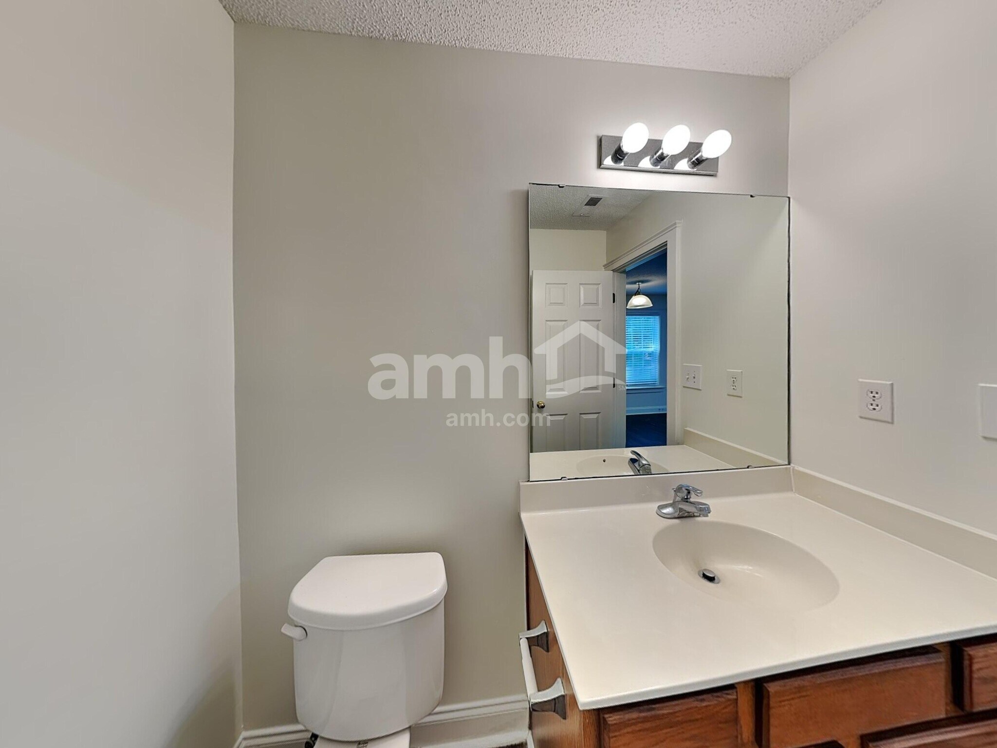Building Photo - 13429 Glenwyck Ln