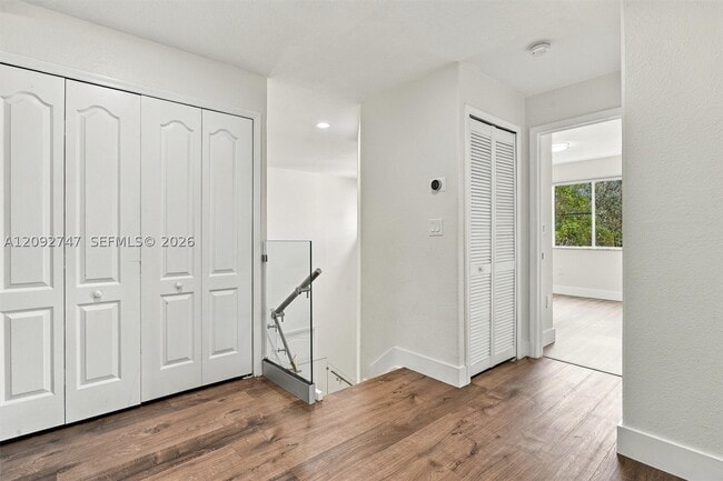 Building Photo - 16963 SW 38th St