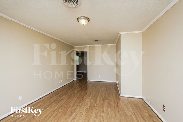Building Photo - 4210 Augusta Dr