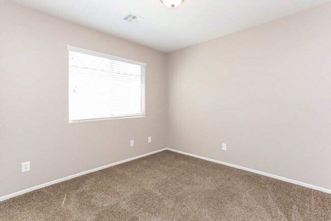 Building Photo - 3342 Villa Fiori Ave