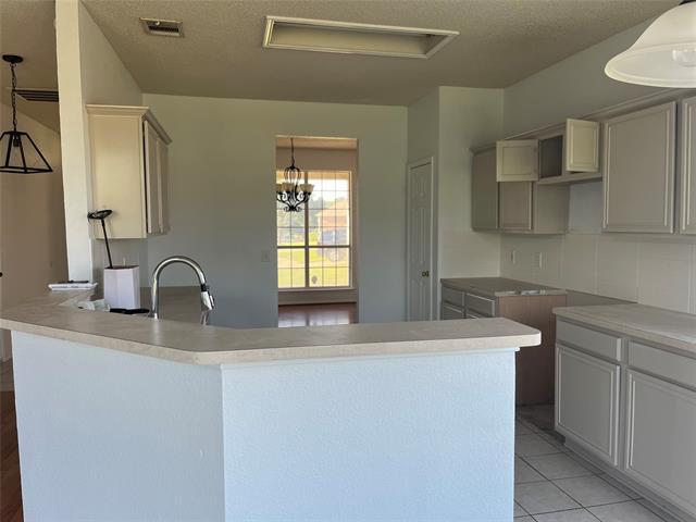 Building Photo - 7929 Park Ridge Dr