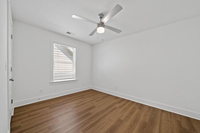 Building Photo - 3760 Patton Crst