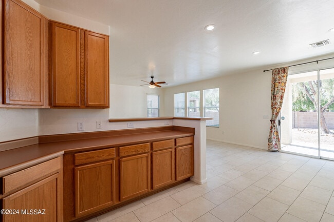 Building Photo - 2790 W Checkerspot Dr