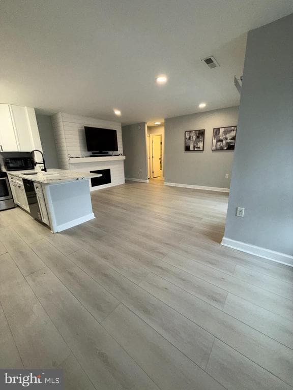 Building Photo - 10528 Cross Fox Ln