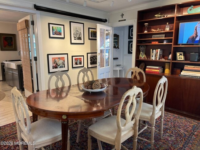 Building Photo - 74 Mt Hermon Way