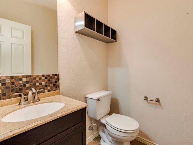 Building Photo - 6 Verde Ranch Loop