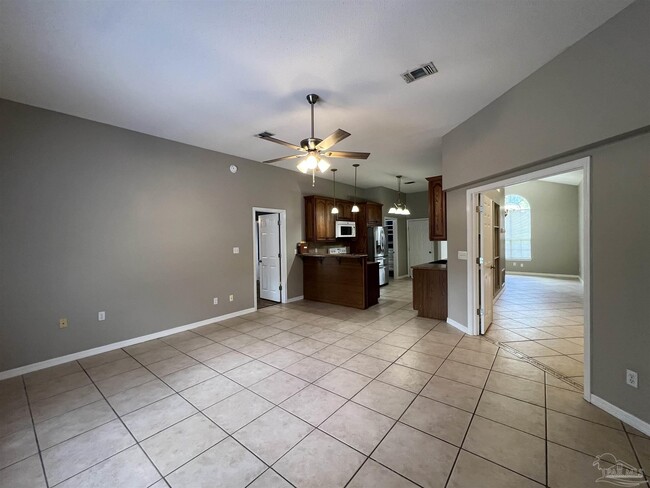 Building Photo - 5784 Twisted Oak Ct