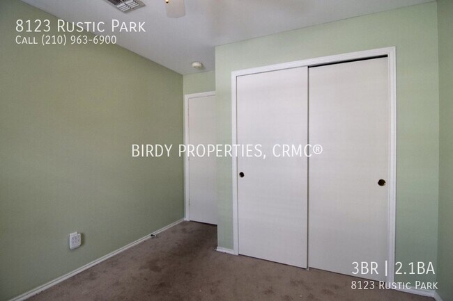 Building Photo - 8123 Rustic Park San Antonio, TX