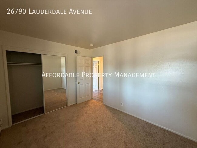 Building Photo - 26790 Lauderdale Ave