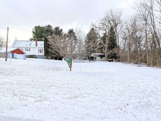 Building Photo - 139 Canal St W