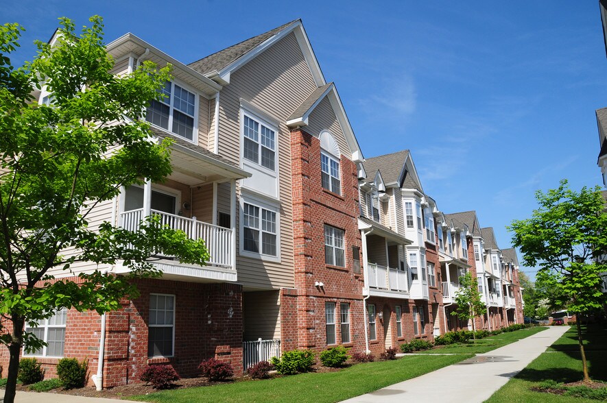 Primary Photo - Meridian Terrace