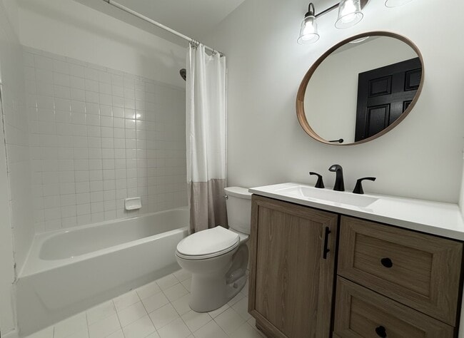 Building Photo - 615 S Conestoga St