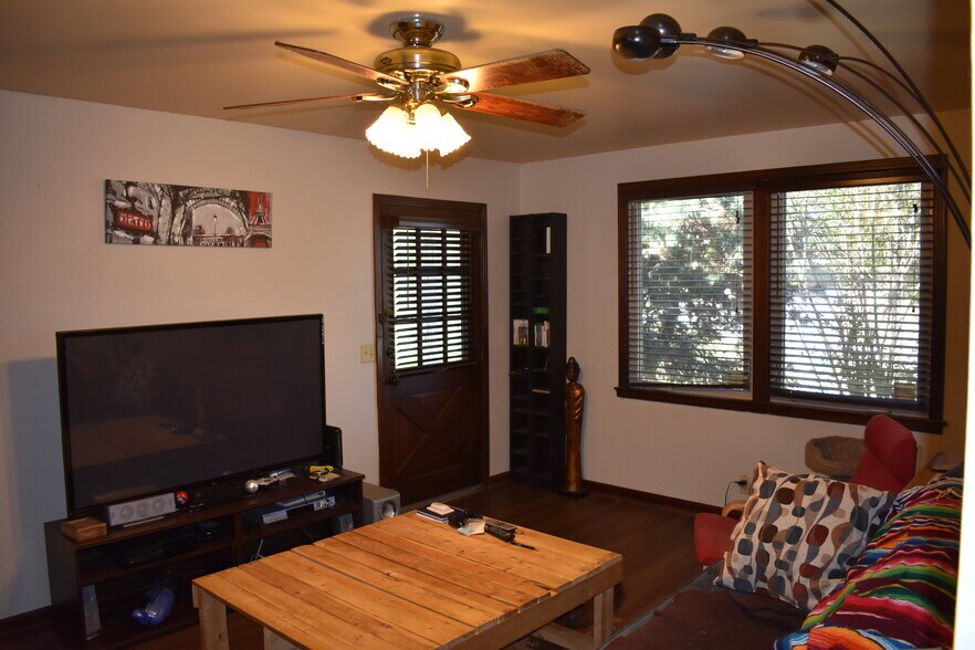 Building Photo - 663 Harpeth Bend Drive