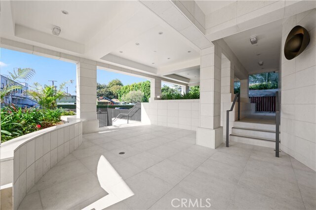 Building Photo - 4214 Fulton Ave