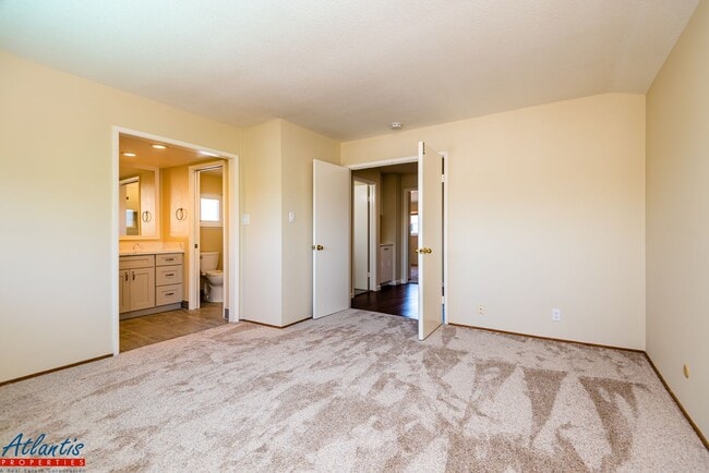 Building Photo - Beautiful Home | Remodeled Bathrooms | Cup...