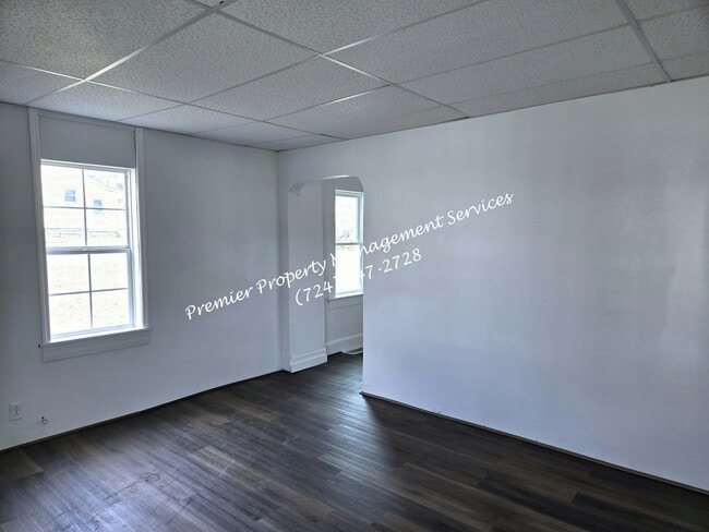 Building Photo - 416 E Reynolds St