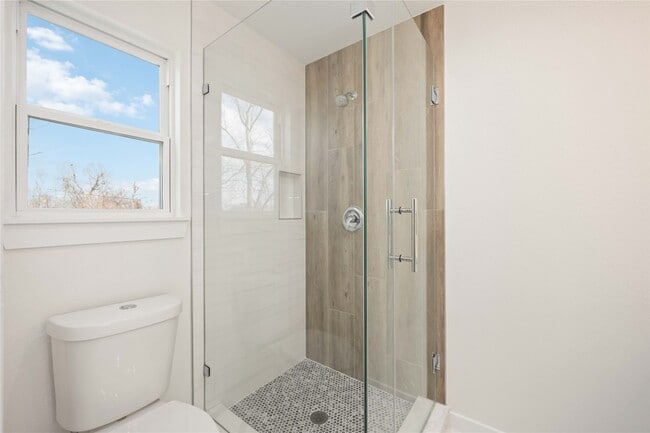 Building Photo - 7921 Bonaire St