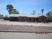 Building Photo - Close to Park Rental