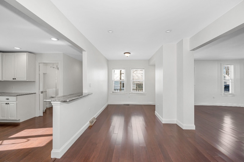 Building Photo - 12 Broadway St