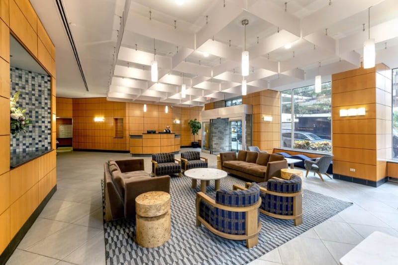 Building Photo - 424 West End Ave