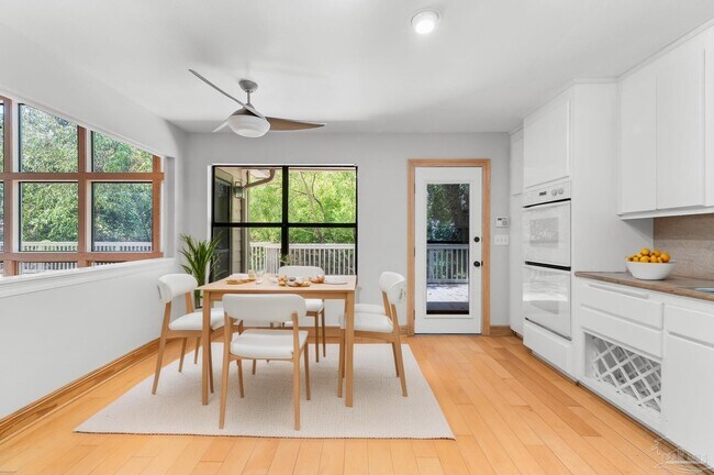 Building Photo - 3686 Mackey Cove Dr
