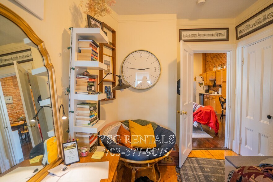 Building Photo - 51 Riverdale St