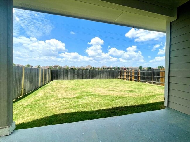 Building Photo - 6701 Wolf Pack Dr