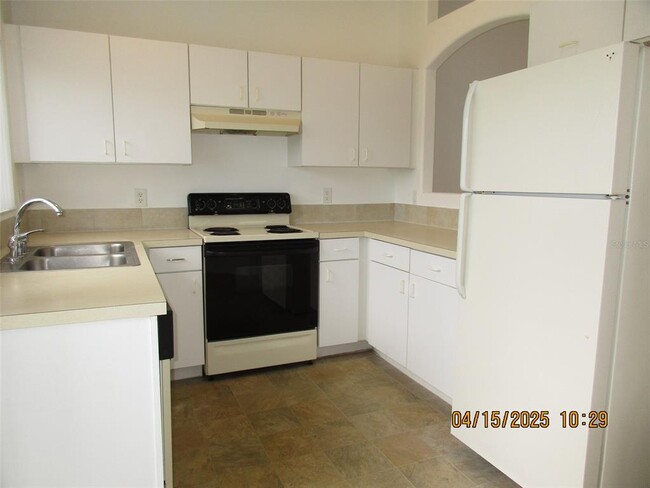 Building Photo - 14000 Boca Key Dr
