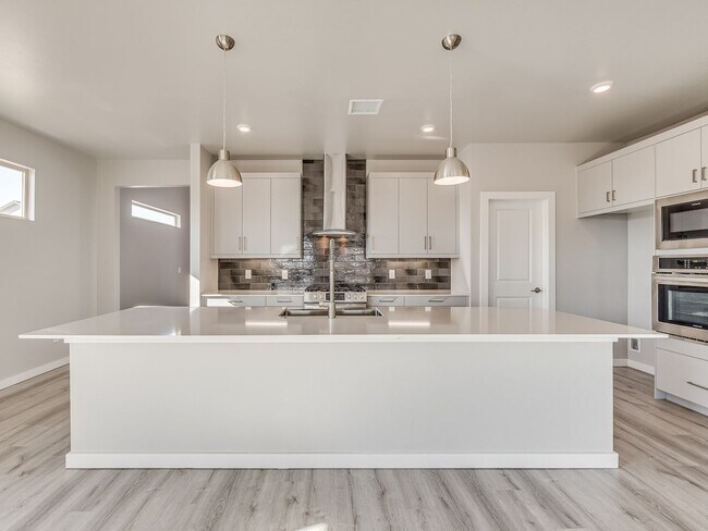 Building Photo - Beautiful New Construction Home in Edmond/...