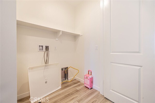 Building Photo - 27555 Sanctuary Ct