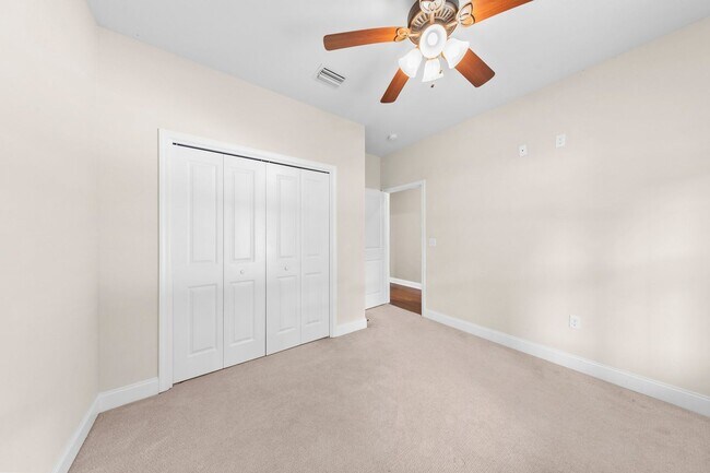 Building Photo - Modern Home in the Heart of Niceville!